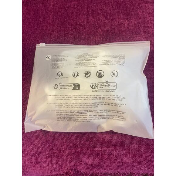 SEXY Mesh Crop Top T-Shirt Sheer Short Sleeve Size Small S NIP NEW y2K Baby Tee - Picture 4 of 4